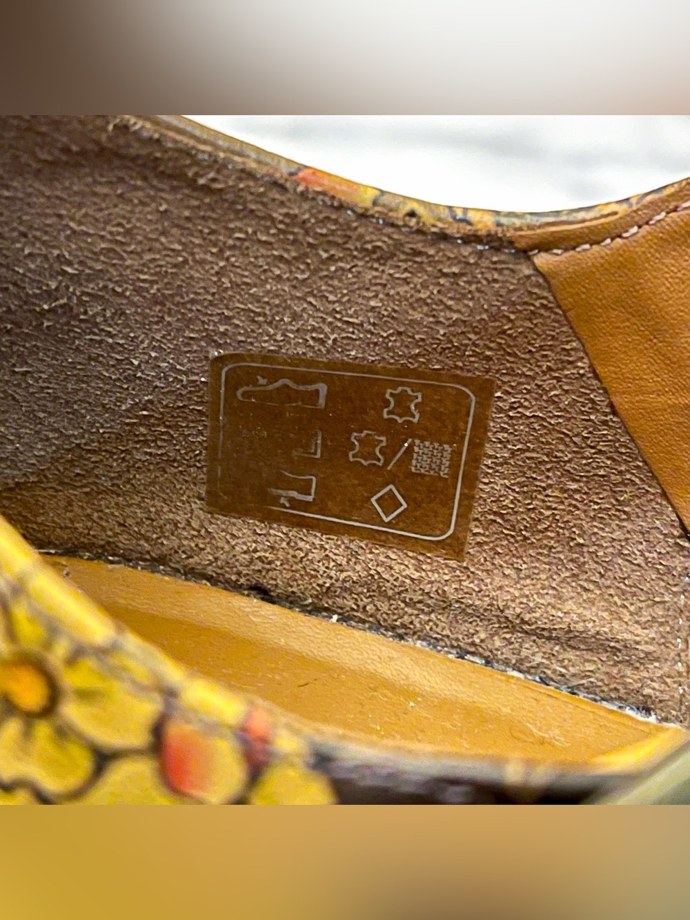 Dr. Martens Adaya Evisu Wagara Tattoo Sandals Tan Size 9 EUC - Picture 8 of 13